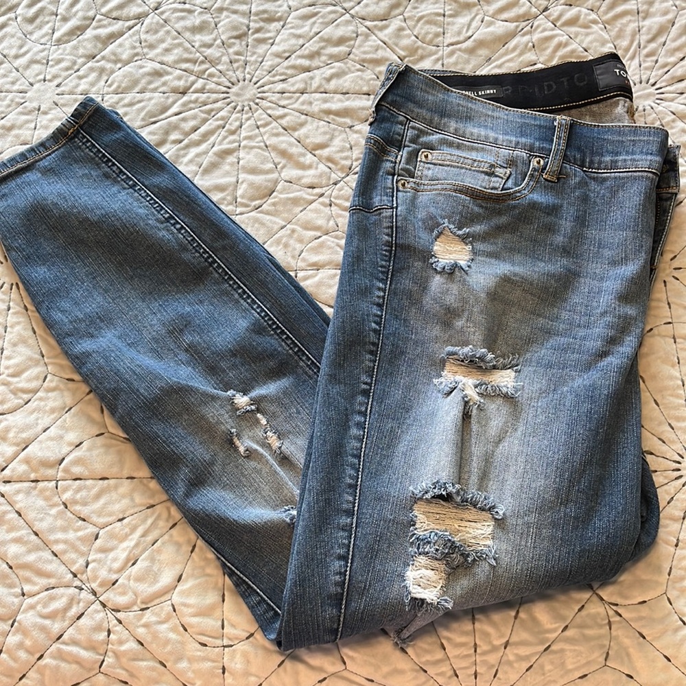 Distressed Jeans
